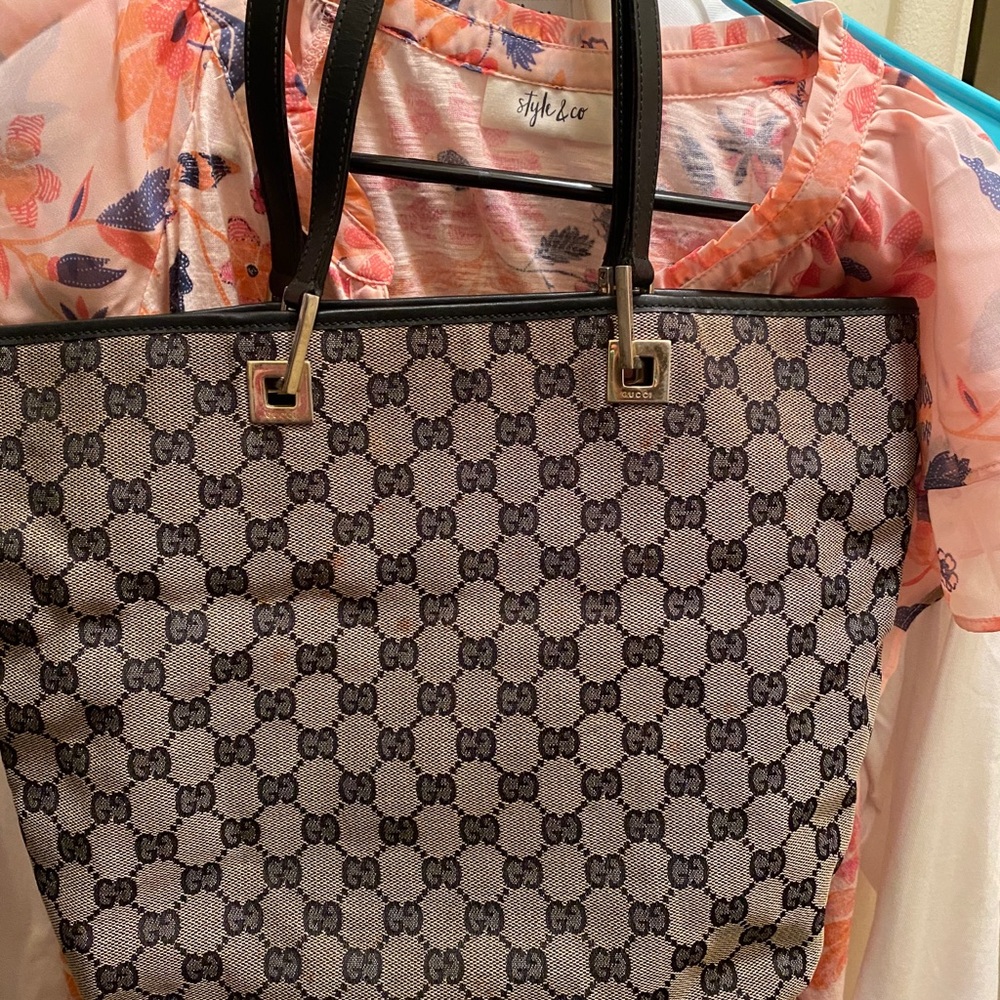 Gucci handbag